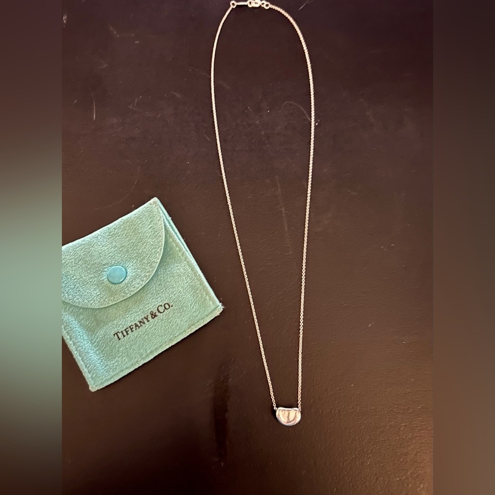 Tiffamy&Co S silver 925 Peretti being pendant necklace